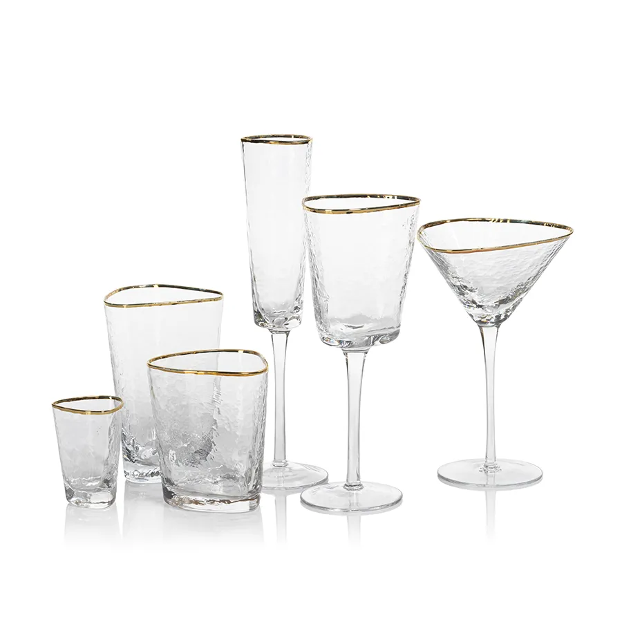 APERITIVO TRIANGULAR WINE GLASS