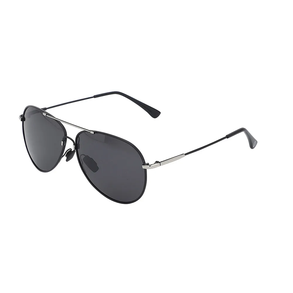 Carlton London Premium Silver & Black Toned Polarised And Uv Protected Lens Aviator Sunglasses For Men