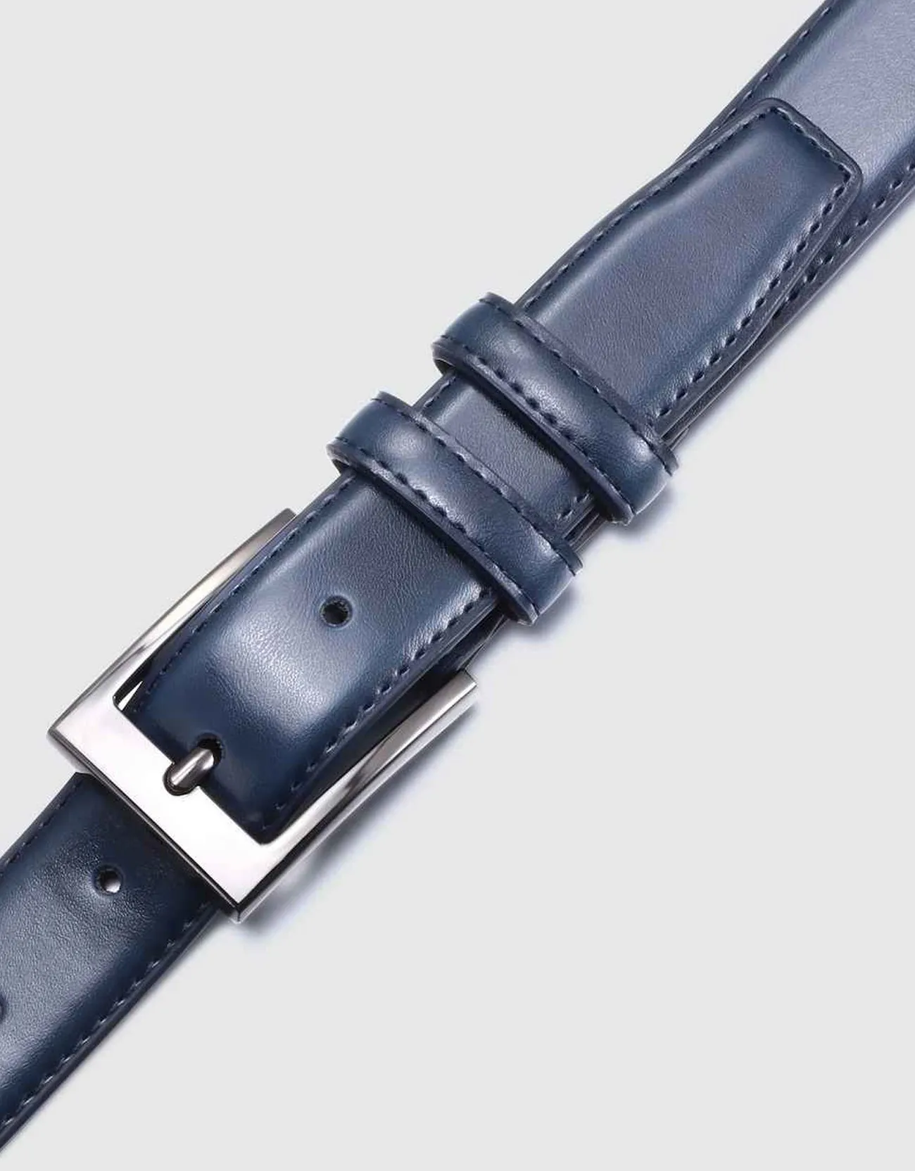 Dual Loop Leather Classic Prong Belt