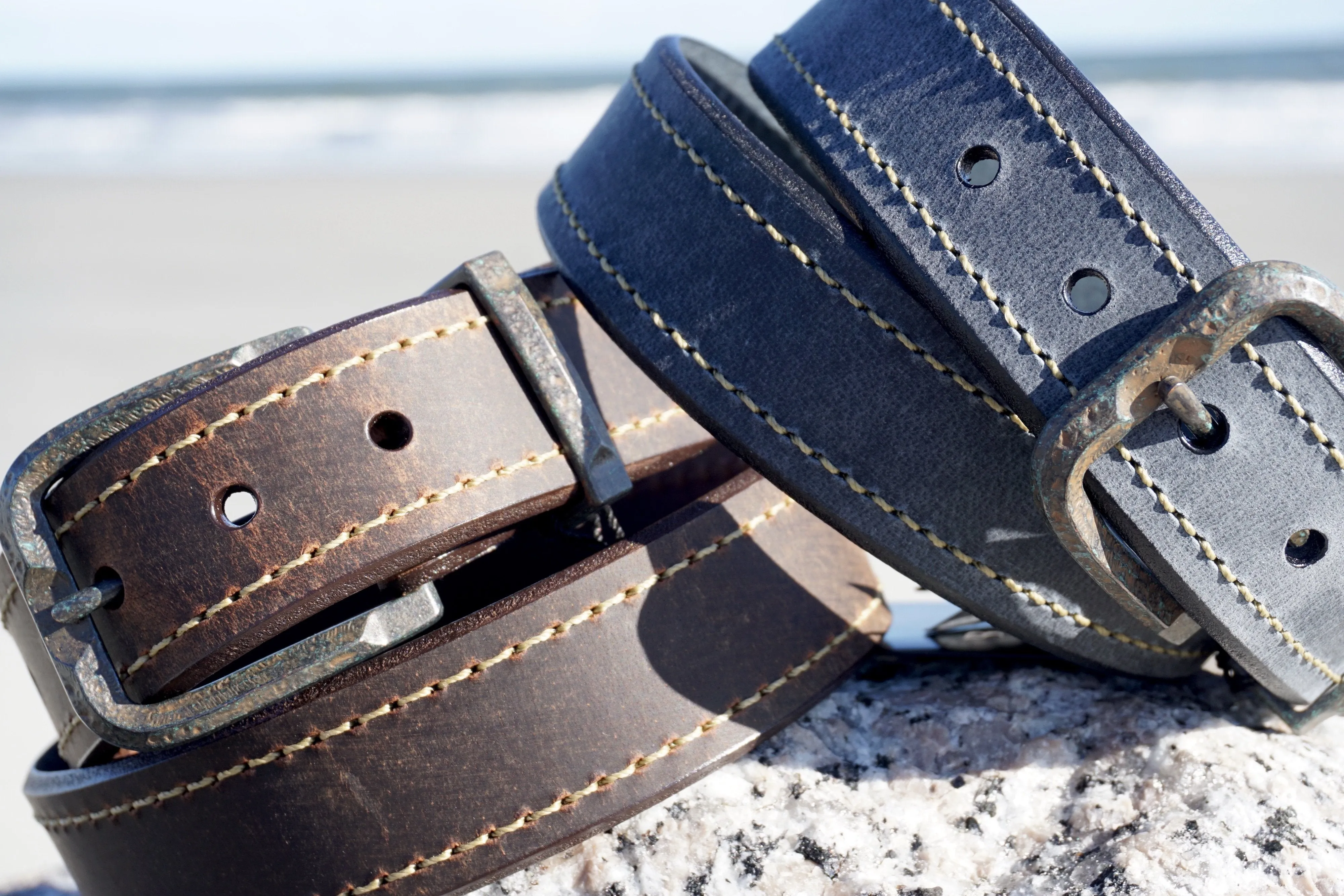 Oil Tanned Casual Belt<br>Distressed Buckle<br> Dark Slate